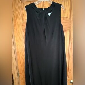 Black Semi Formal Dress by Jones Studio